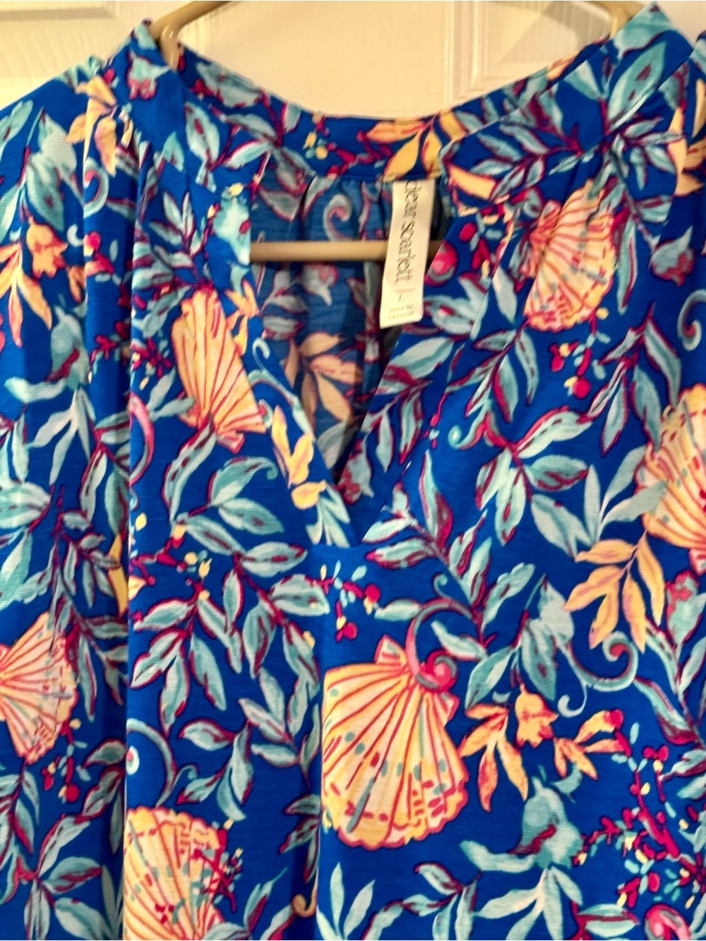 Dear Scarlett Royal Blue Seashell Print Top - Picture 3 of 6